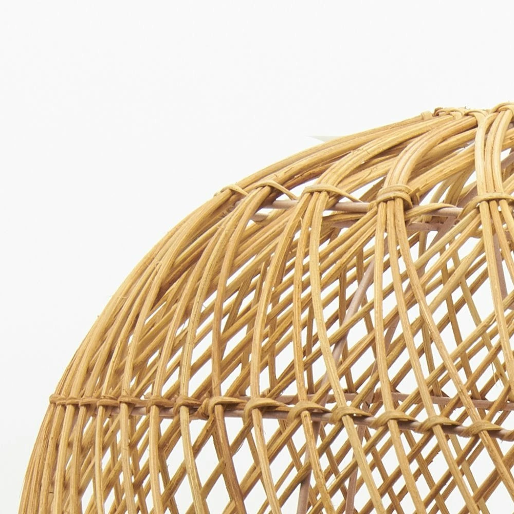 Abat-jour pour suspension boule en rotin ample exemple pour intérieur moderne