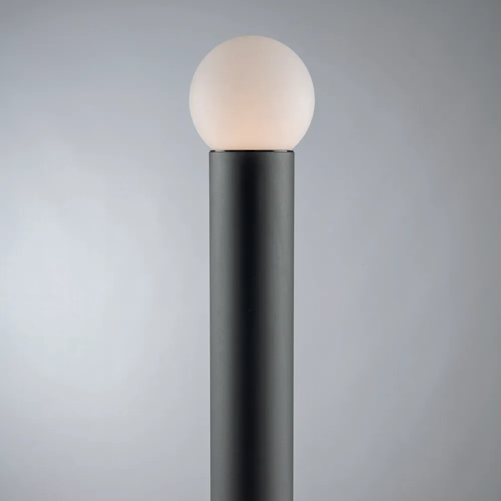 Borne lumineuse Skittle avec abat-jour sphérique, hauteur 65 cm en lin naturel