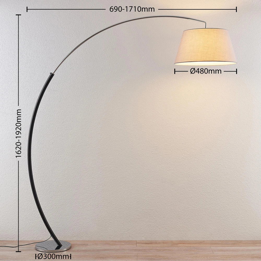 Lampadaire arqué Evelyna avec abat-jour en tissu avec câble textile