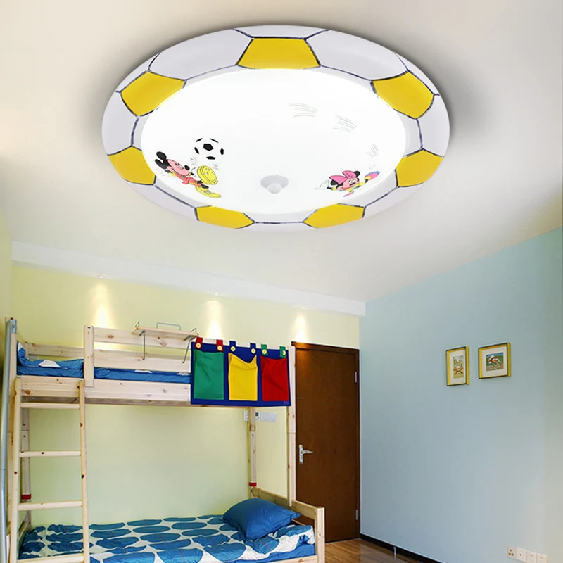 Plafonnier de chambre à coucher en forme de ballon de football, luminaire de plafond novateur et chic en acrylique