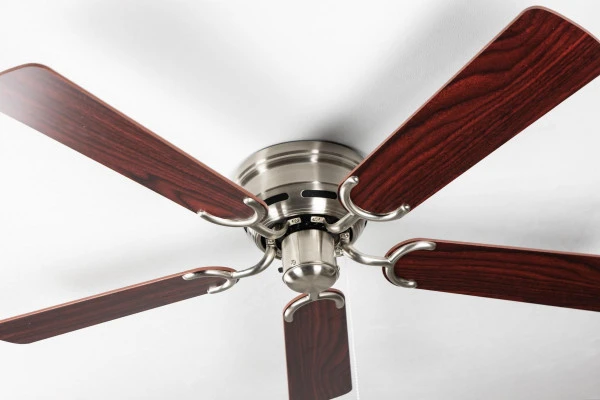 Ventilateur de plafond extra plat Pepeo Kisa Grandiose pales nickel brossé palissandre / noyer foncé 105620192OL acheter à...
