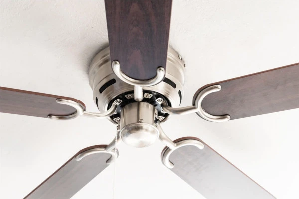 Ventilateur de plafond extra plat Pepeo Kisa Grandiose pales nickel brossé palissandre / noyer foncé 105620192OL acheter à...