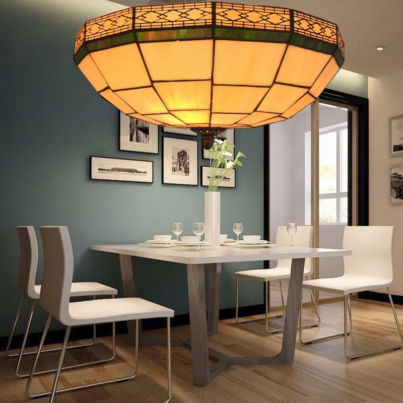 Haute Luminosité Halbkugelförmige Deckenleuchte aus Glas im traditionellen Stil, Unterputzleuchte für Schlafzimmer