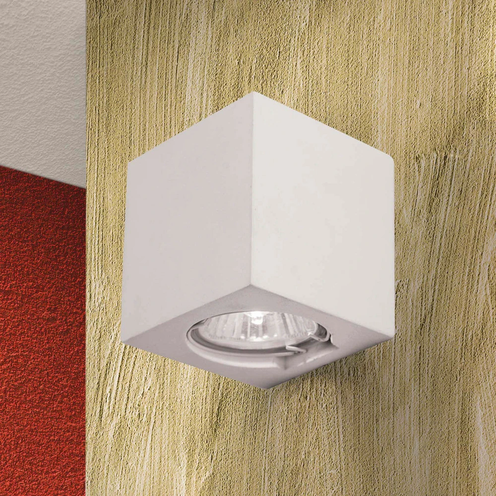 Applique Cube céramique, blanche, hauteur 7,5 cm en verre opalin