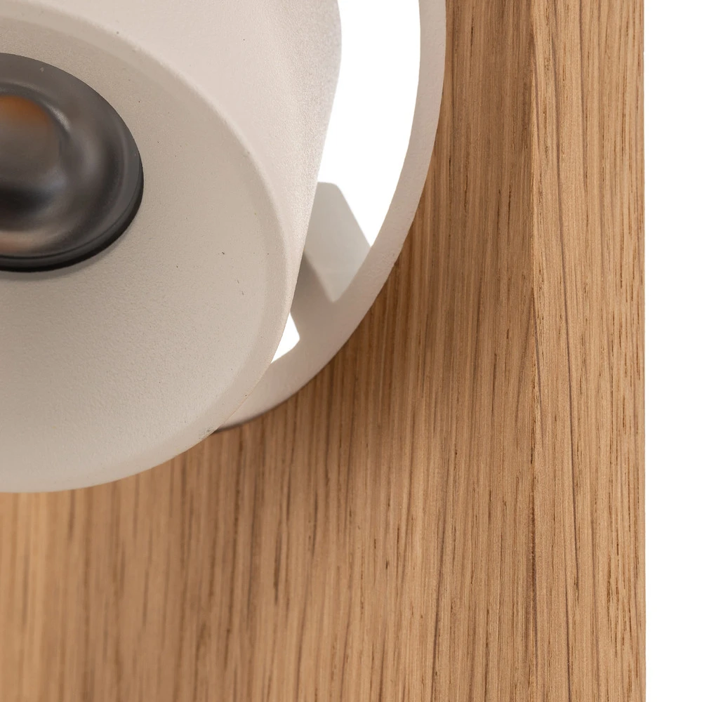 Applique LED Beebo W, chêne avec interrupteur intégré