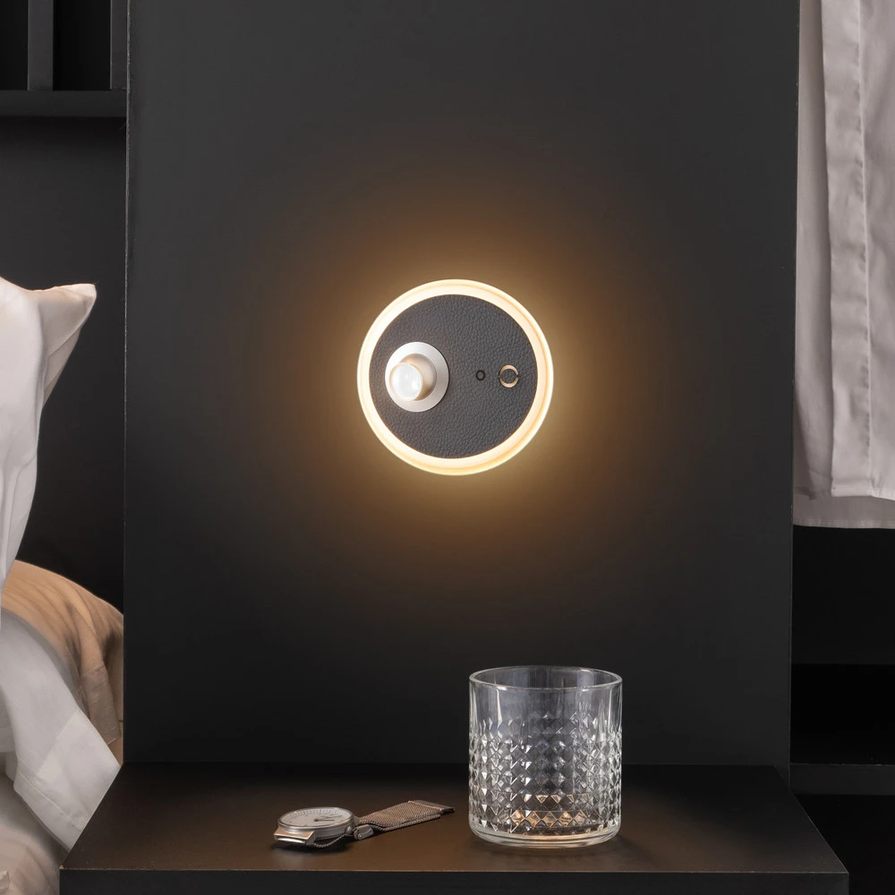 Applique LED Zoom, spot, port USB, cuivre noir en verre opalin