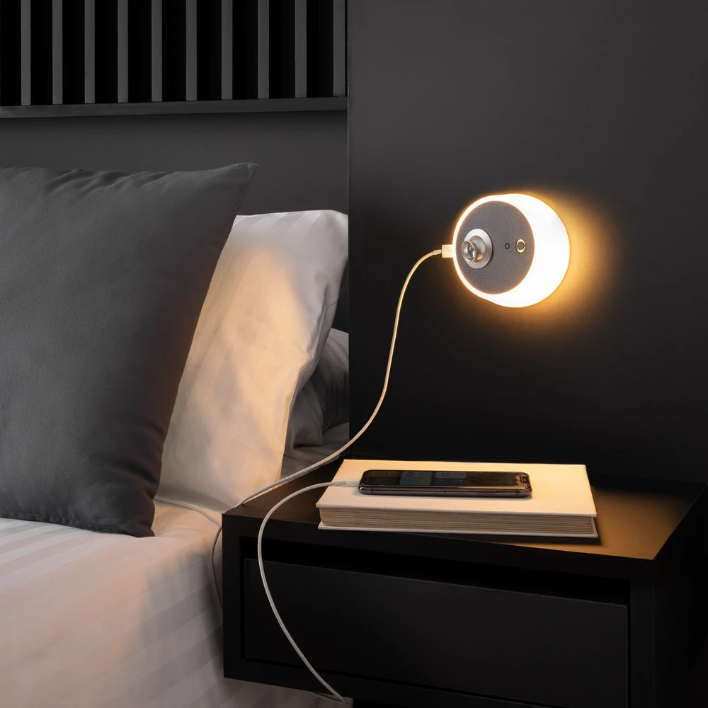Applique LED Zoom, spot, port USB, cuivre noir en verre opalin