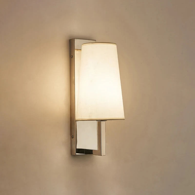Applique murale conique à LED en tissu moderniste en chromé avec auvent rond/rectangulaire
