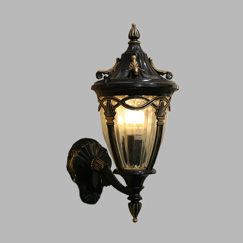 Applique murale en forme d'urne à 1 ampoule, luminaire Loft en laiton/métal noir avec abat-jour en verre nervuré diaphane...