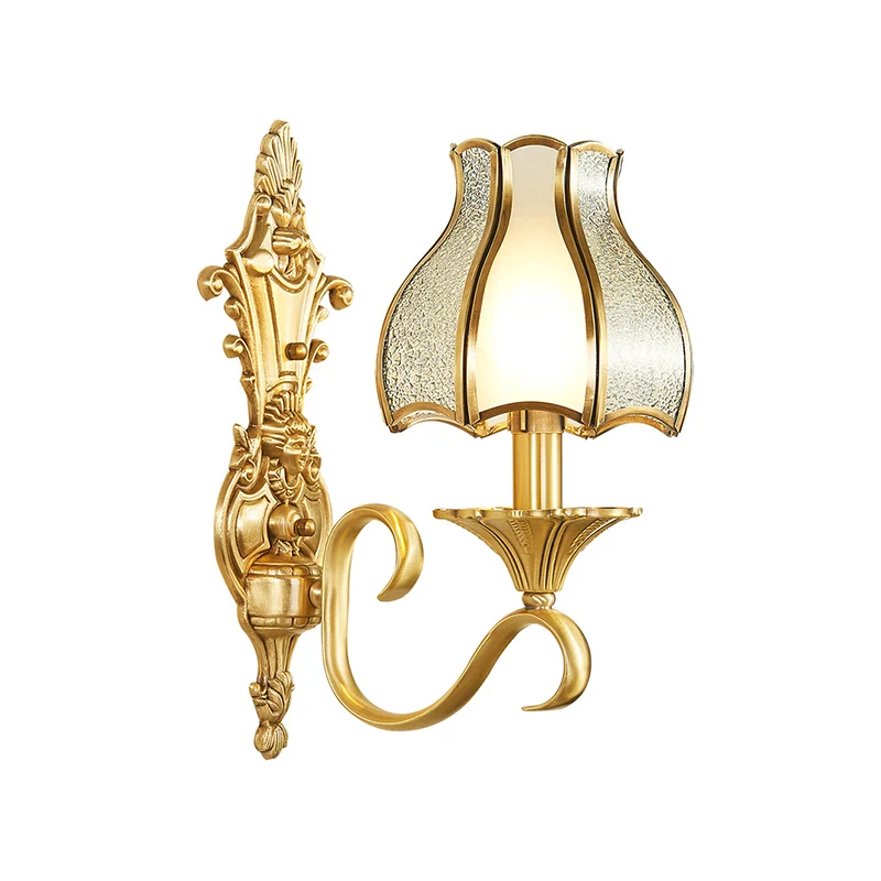 Applique murale en laiton Bud, luminaire classique en verre biseauté pour salon