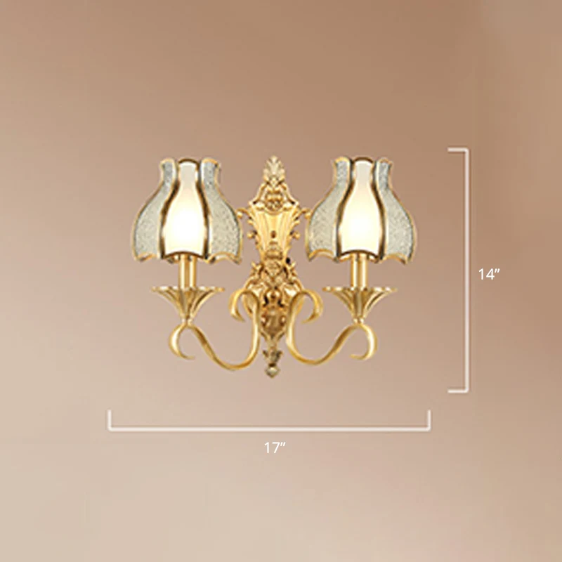 Applique murale en laiton Bud, luminaire classique en verre biseauté pour salon