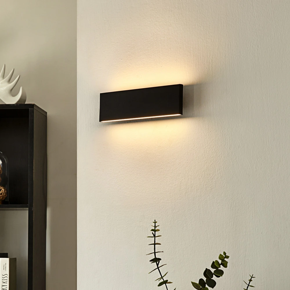Applique murale LED Lindby Ignazia, 28 cm, noir, métal avec ampoule LED incluse