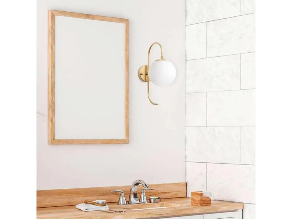Applique murale en métal Jewel avec ampoule LED incluse