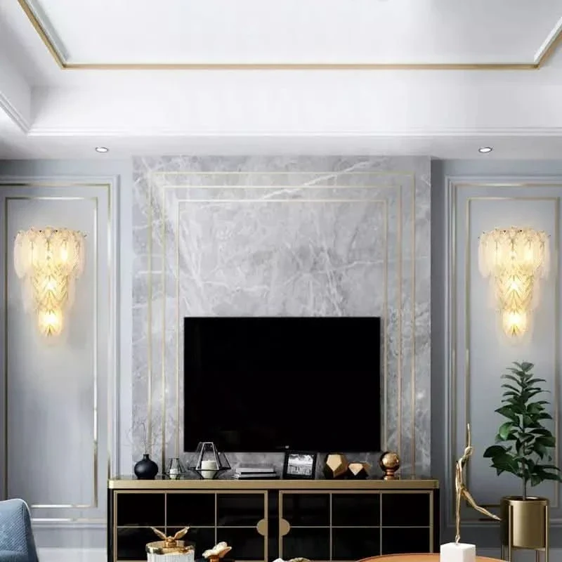 Applique Murale Plume Cristal | Éclat d'Aurore Dimensions : 15 x 30 cm