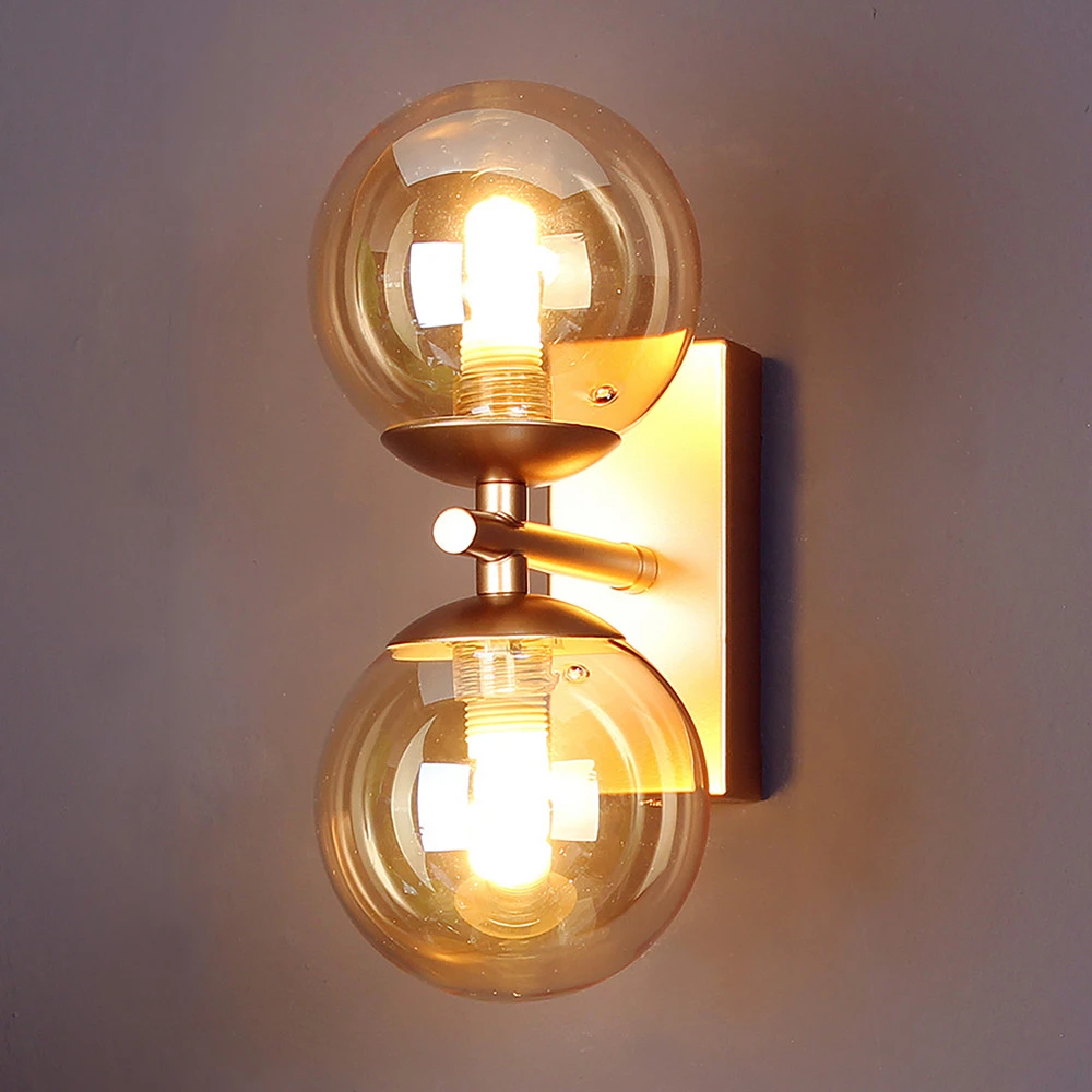 Applique Neptune 2 lampes dorée sphères verre en verre opalin