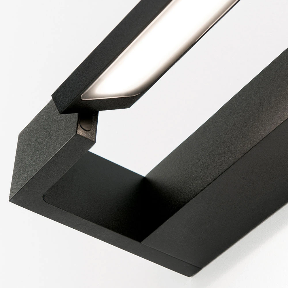 Applique pour miroir LED Marilyn en noir, largeur 60cm avec interrupteur intégré