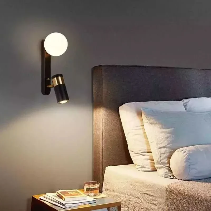 Applique de salle de bain Applique Murale avec Liseuse | LuxLumina