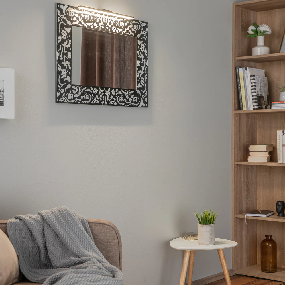 Certifié CE Applique pour miroir LED Triga IP44 noir 40cm, 3.000K