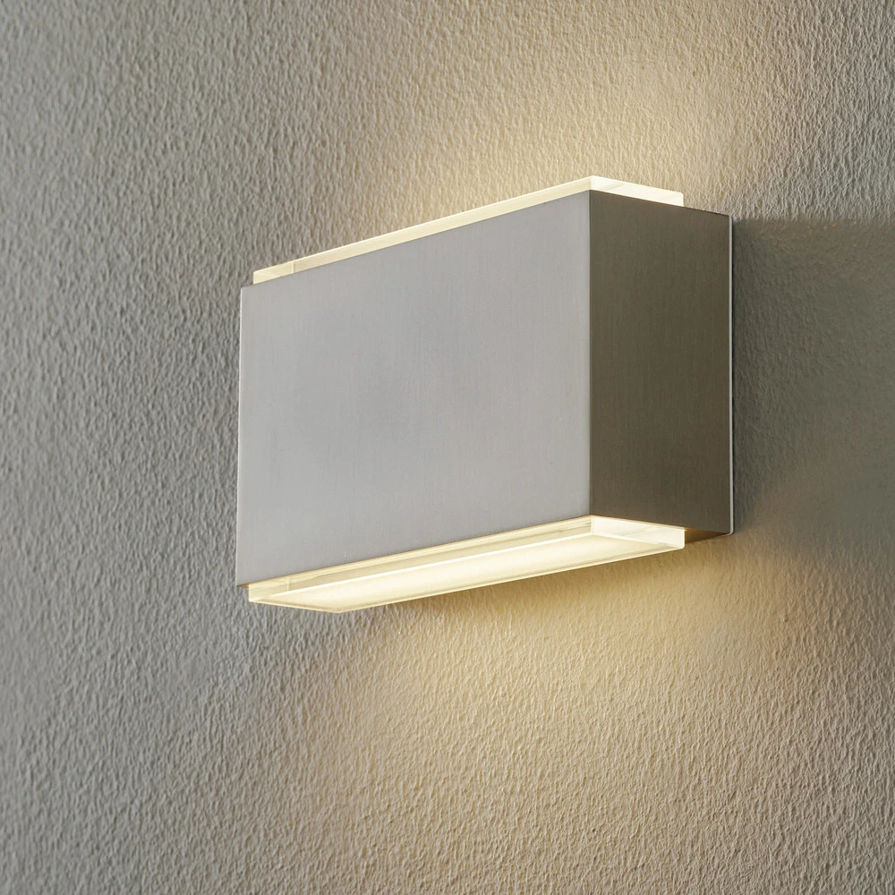 Design Contemporain BEGA 23015 applique LED 3 000 K 18cm acier 1 260lm