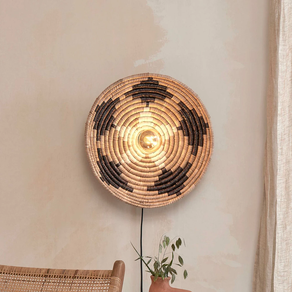 GOOD & MOJO Applique murale Andros, noir/naturel/blanc, connecteur en verre opalin