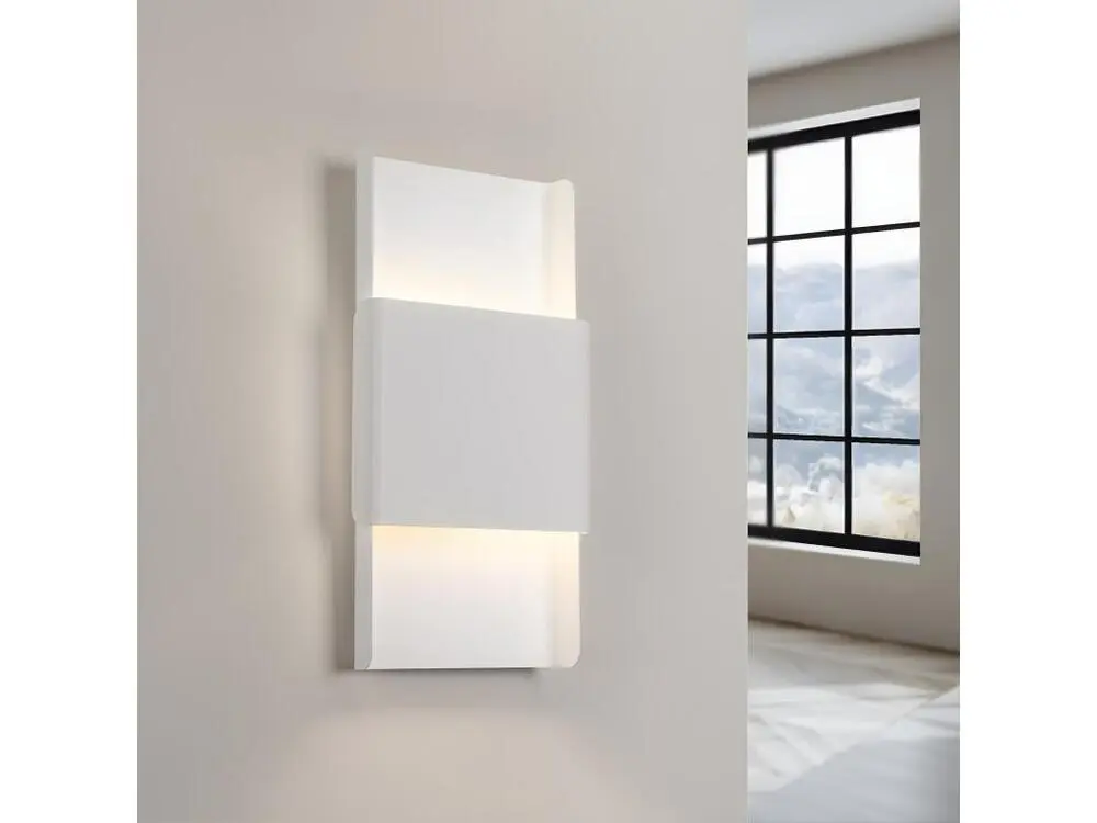 Plafonnier récent en acier - 2 sources lumineuses - L.20 x H.40 cm - blanc