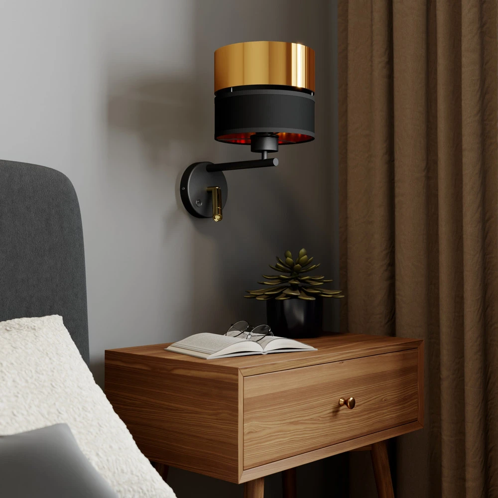 Étanche IP44 Applique murale Hilton avec liseuse LED