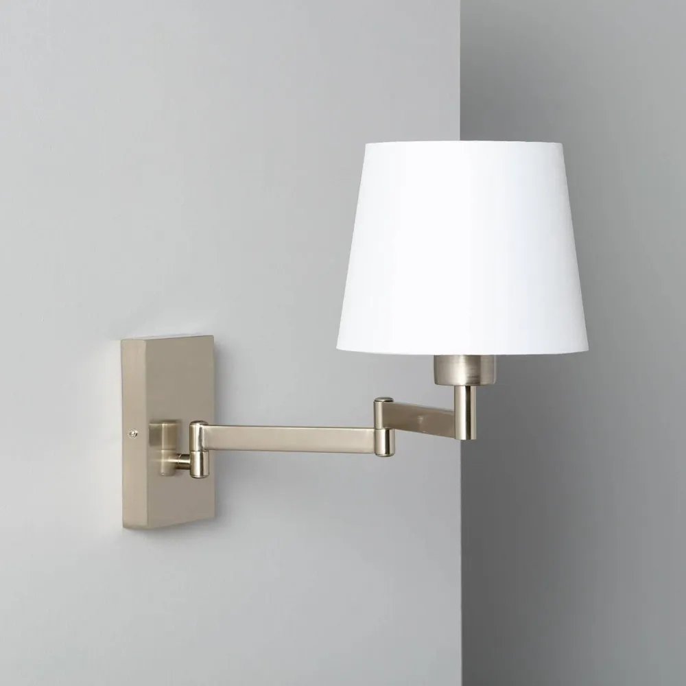 Étanche IP44 Applique murale élastique en aluminium avec éclairage LED Ugani