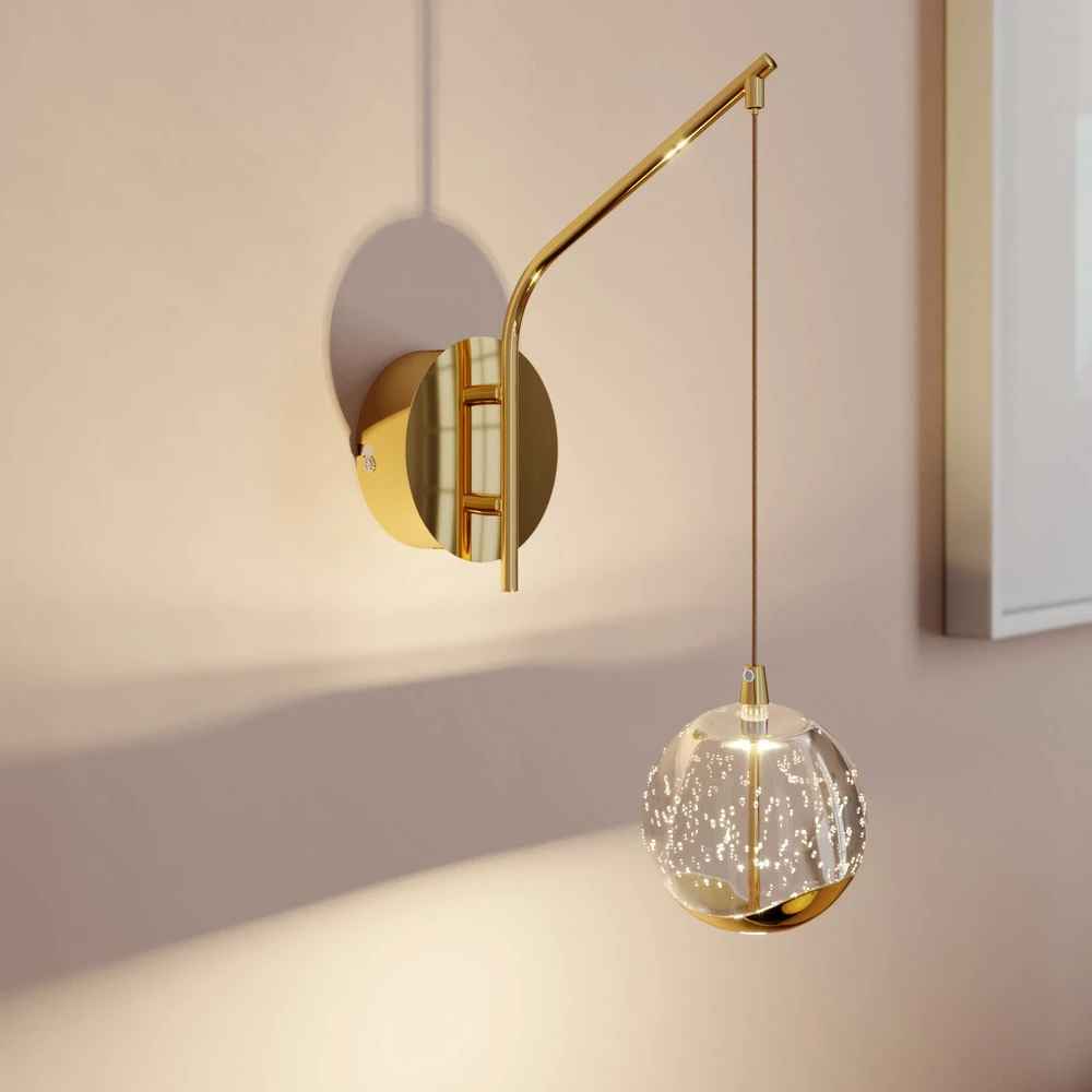 Étanche IP44 Lucande applique murale LED Hayley, or, verre, hauteur 34 cm
