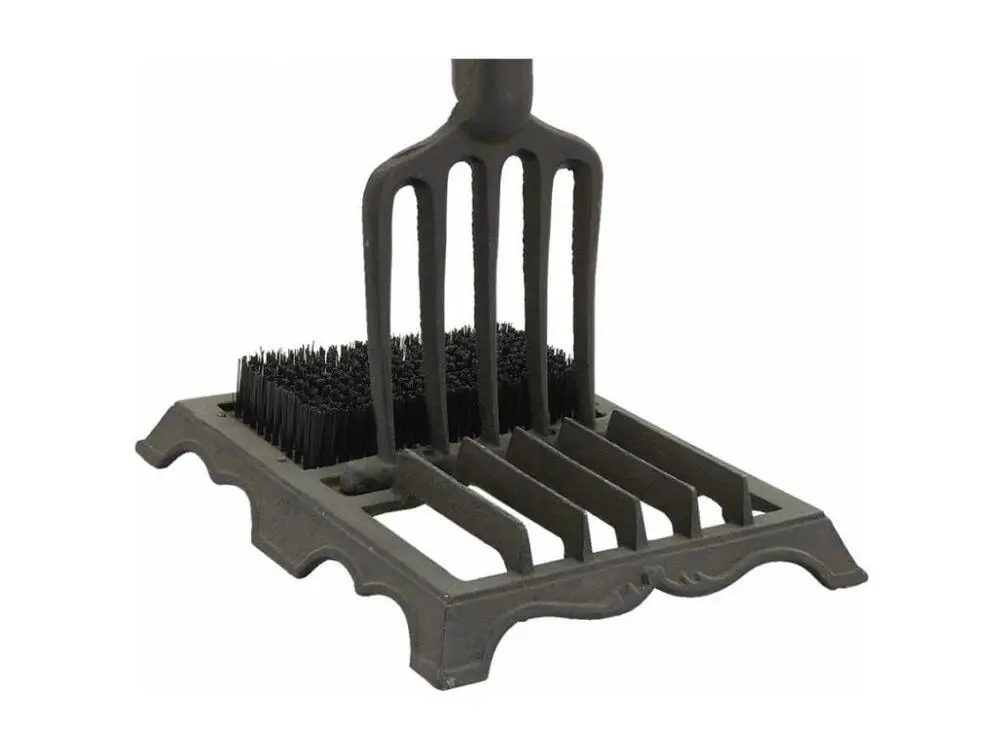 Grille gratte pieds + brosse extérieur