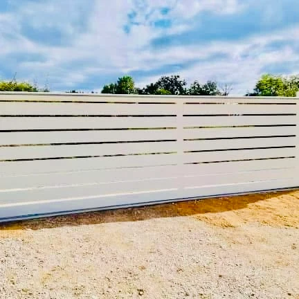 Portail Coulissant Aluminium Camargue