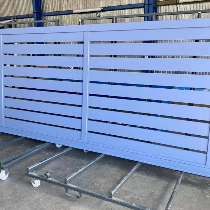 Portail Coulissant Aluminium Camargue