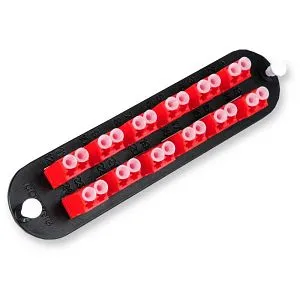 Closet Connector Housing Panel Faïence 24-Fibers Singlemode/Multimode 12-Adapters Keyed/Non Keyed LC Duplex Red CORNING-C...