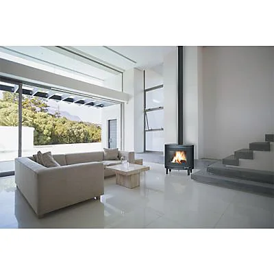 Poêle à bois en fonte Invicta Kaori 9kW 100m² compatible avec domotique