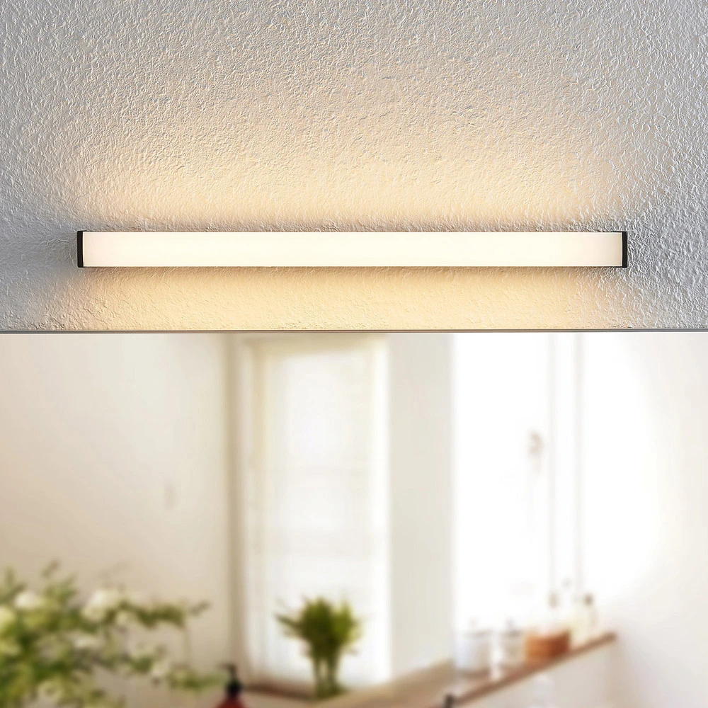 Applique à LED intégrée Lindby Ulisan lampe salle bain LED angles 58,8 cm