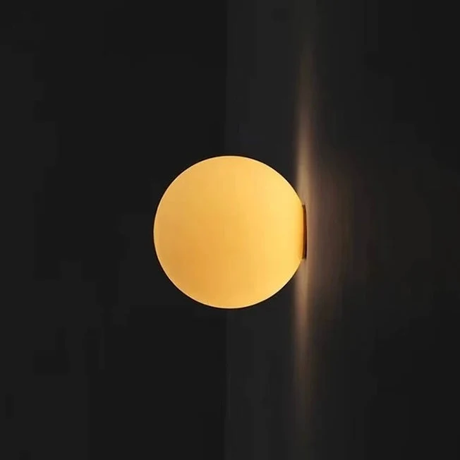 Applique Murale LED – Verre Mat Rond, Éclairage Moelleux pour Chambre et Salle de Bain