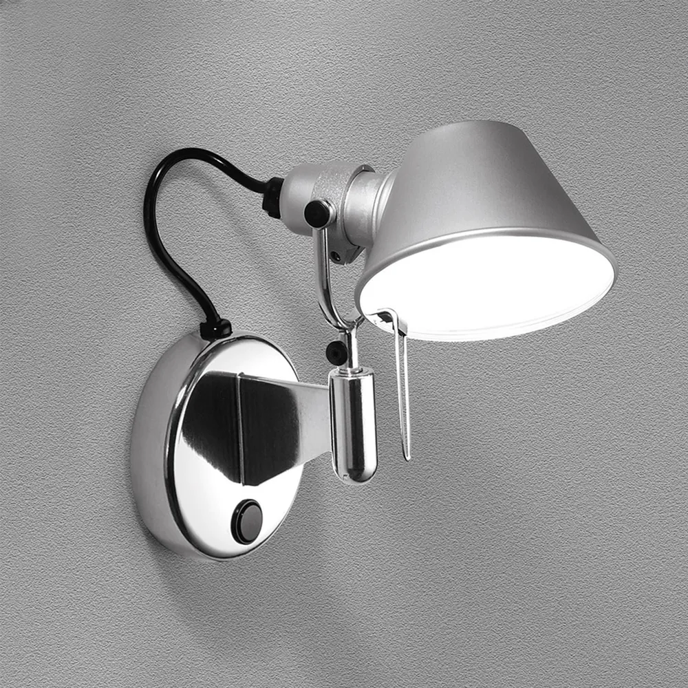 Applique murale LED Tolomeo Compact Faretto avec variateur de lumière ARTEMIDE en laiton brossé