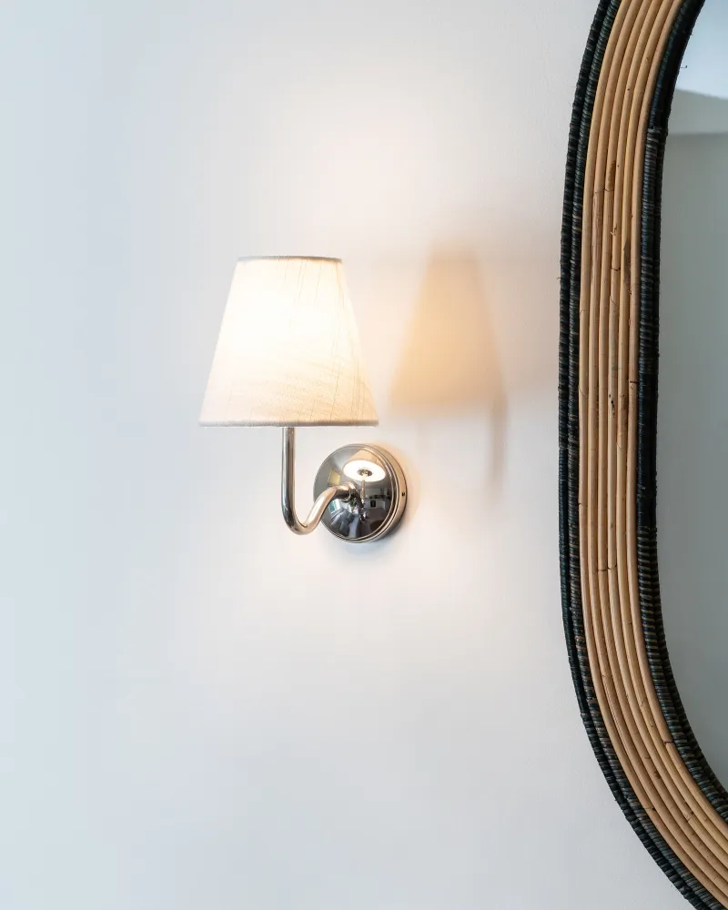 Étanche IP44 Malvern Petite Applique Murale Blanc Albâtre - Nickel Poli