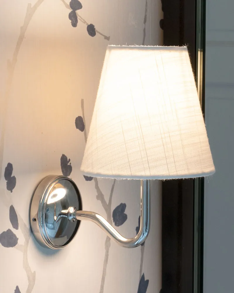 Étanche IP44 Malvern Petite Applique Murale Blanc Albâtre - Nickel Poli