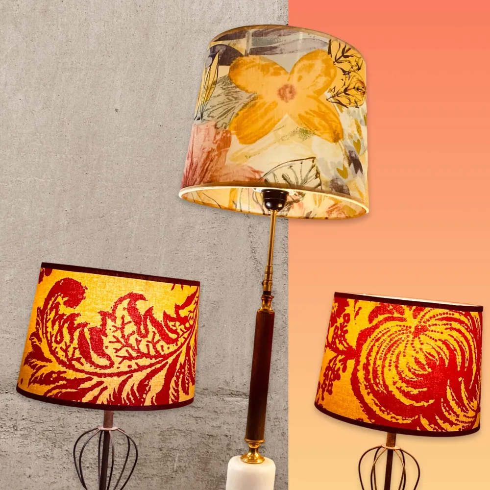 Abat jour tambour. Voile de coton contrecollé. Motifs floraux.