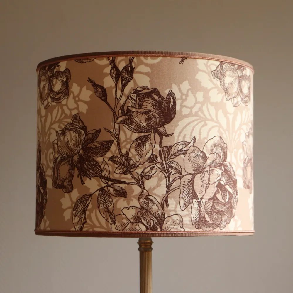 Abat-jour ROSE SHABBY CHIC contrecollé en tissu, ref R3