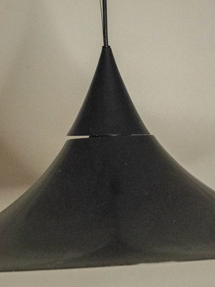 Sonia, la suspension noire en aluminium N°148 ADT