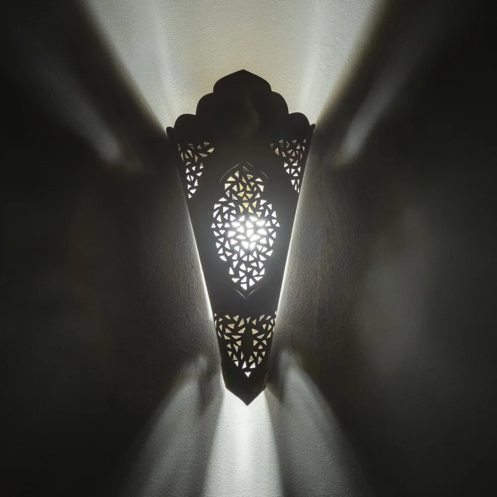 Applique arabe Hajara en cuivre et laiton