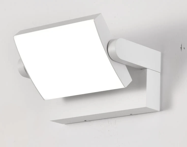 Applique extérieure COOPER orientable blanche Mantra 8470