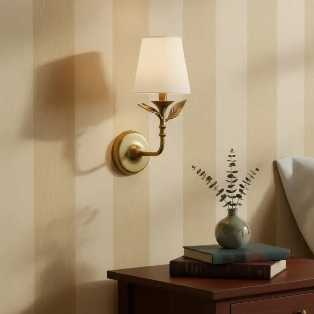 Base de lampe murale Oren rétro en métal avec feuille décorative At Ease Home Life
