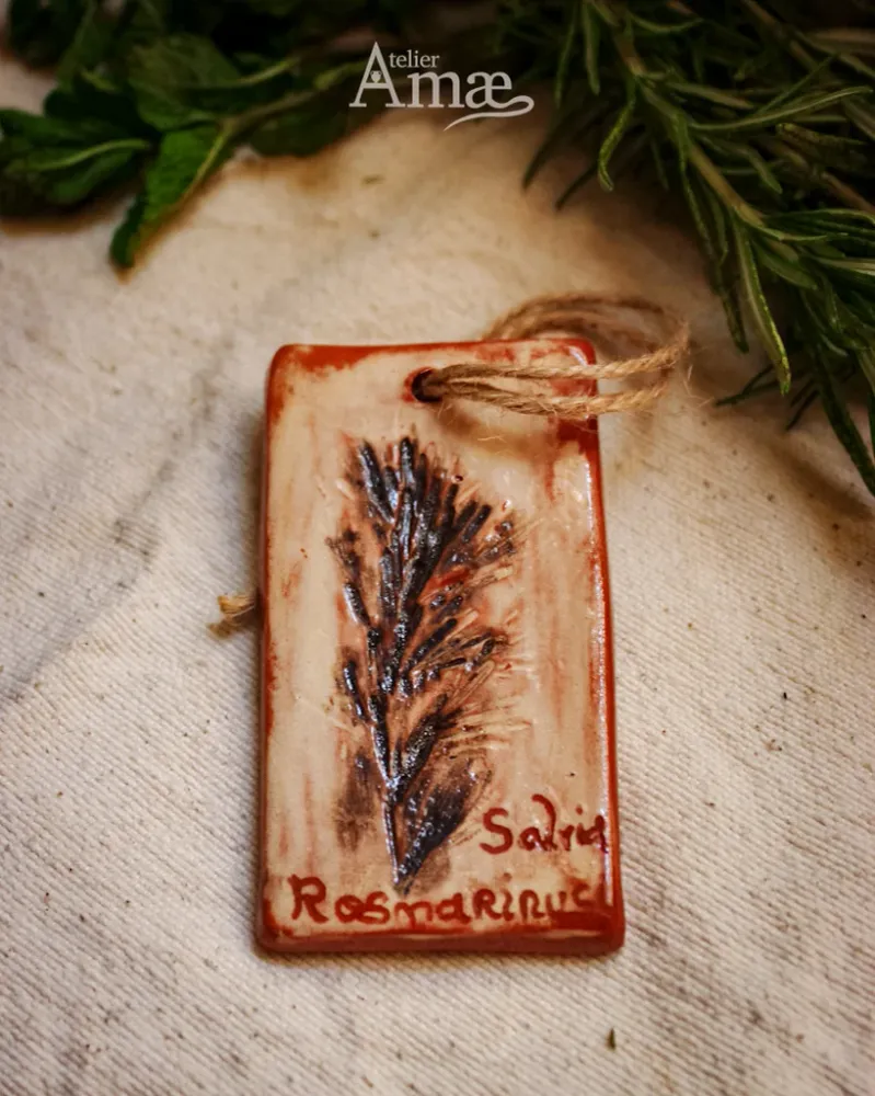 Herbier en céramique - diffuseur d'huiles et parfums - à suspendre Atelier Amae
