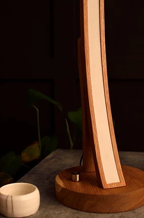 Modèle No 8 Lampe de Table Atelier Atypique