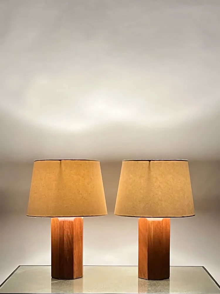 Paire de lampes 'Octogone' en Noyer Atelier Cabanel Store