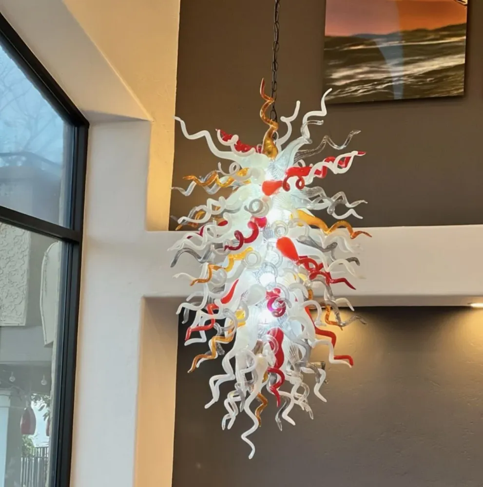 Lustre en verre soufflé de luxe personnalisable pour la décoration d'un restaurant ou d'une maison Grand lustre Mix ATY Ho...