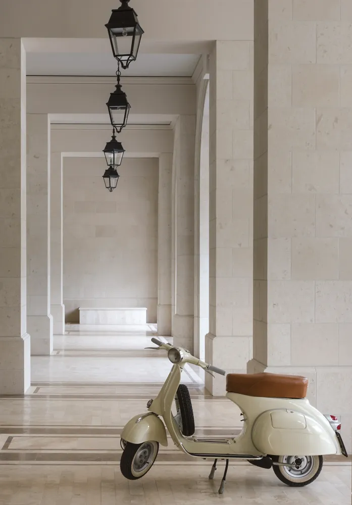 Borne Avenue 4 N°6 LED 35W 3000°K Patine dorée 009 Diffuseur opale 104262009