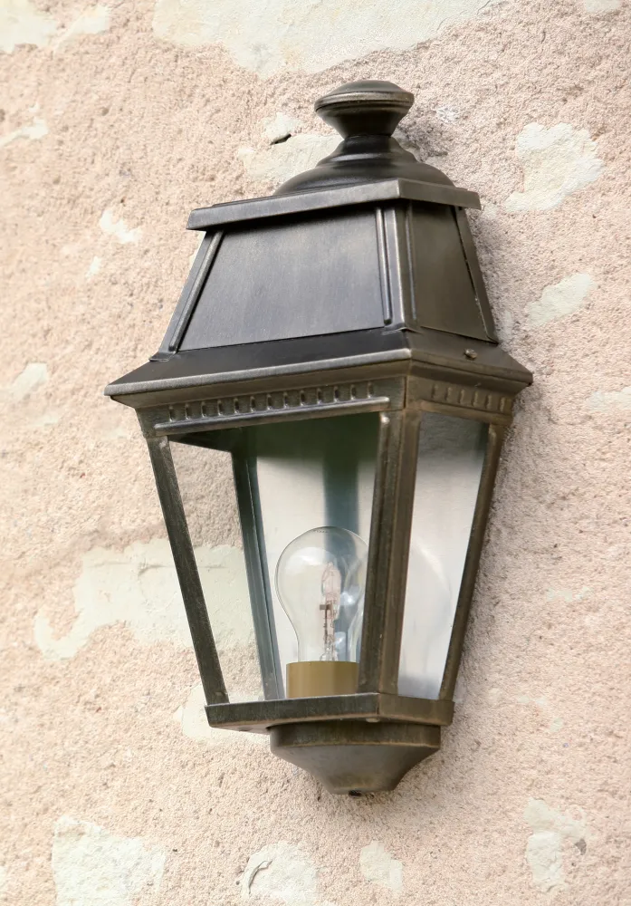 Borne Avenue 2 N°5 LED Laiton brut 072 Diffuseur opale 102115072